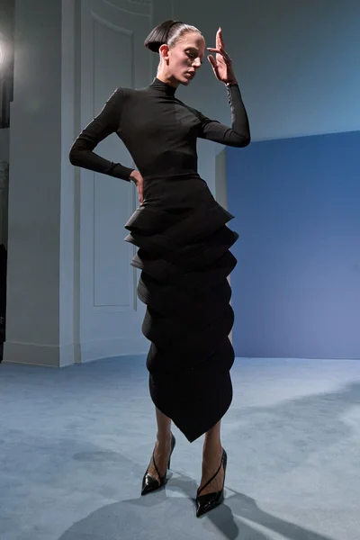 Look 30